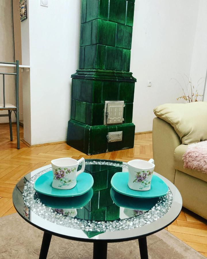 White House With Sauna And Jacuzzi Нови Сад Екстериор снимка